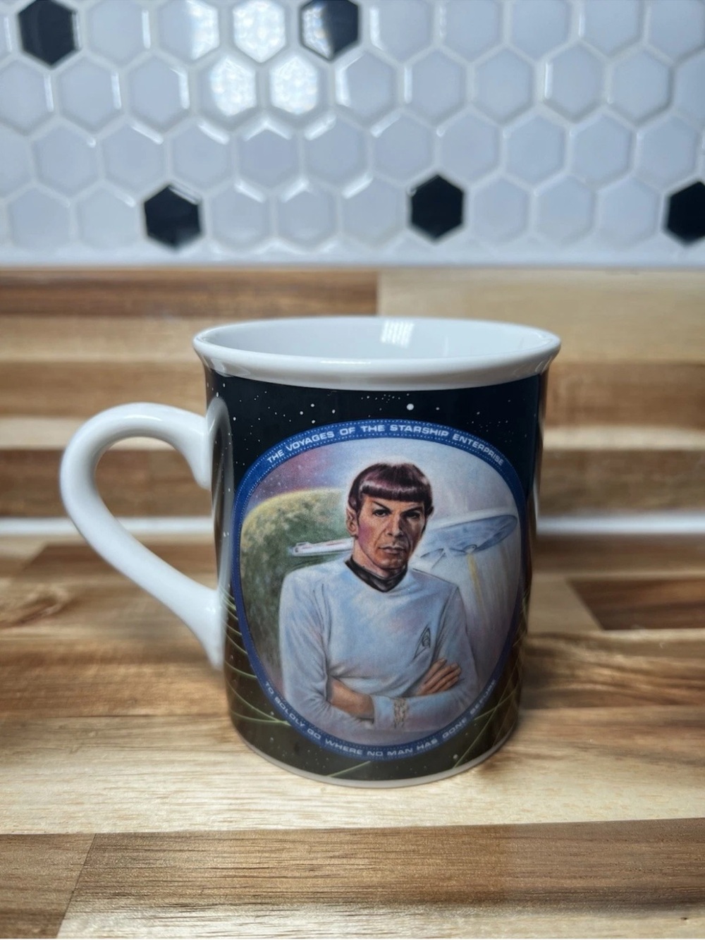 Vintage 1983 Collectible Star Trek Mug set
